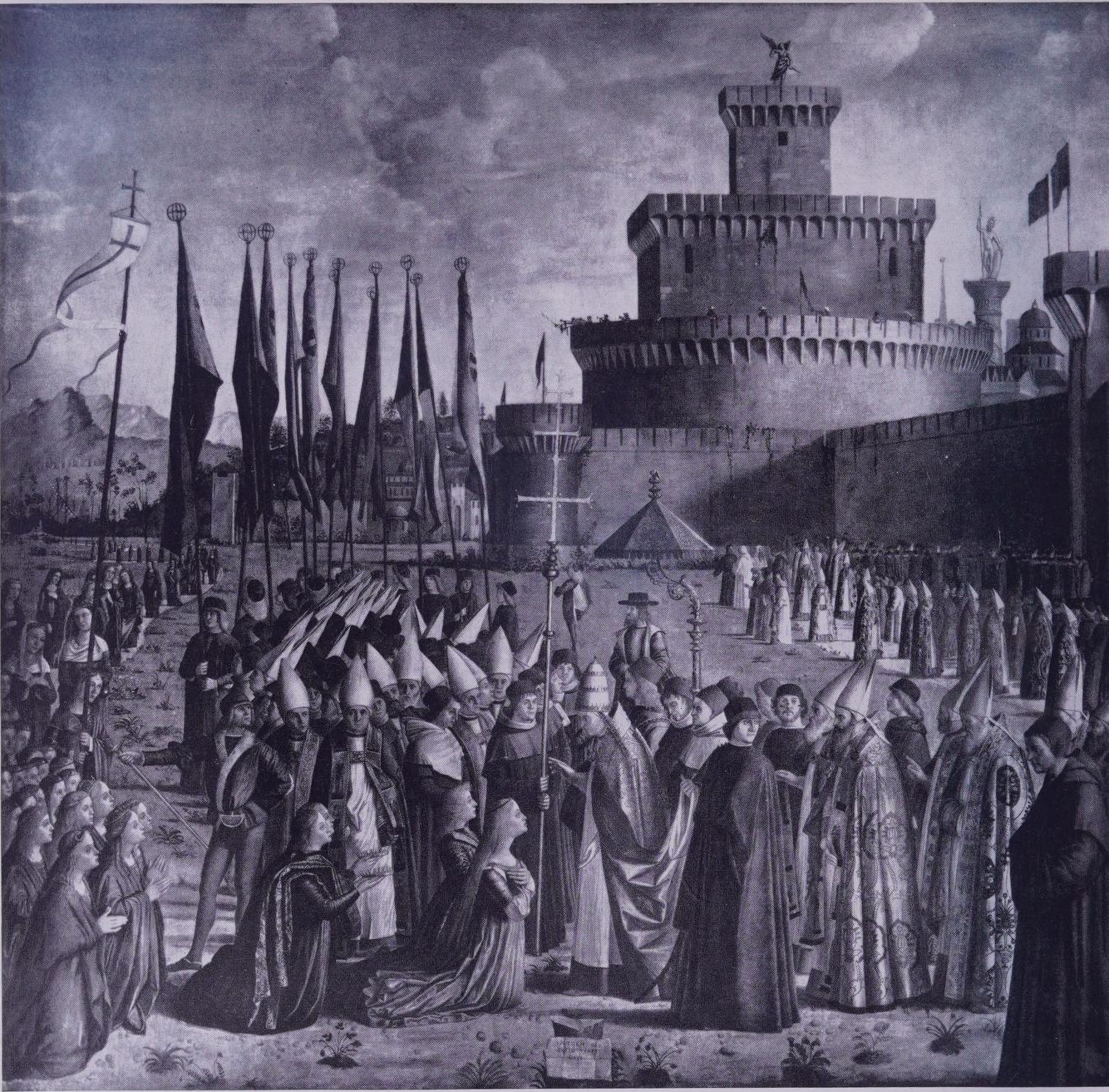 Eine Schwarz-Weiß-Zeichnung einer Menge vor einem Schloss mit wehenden Fahnen und einem bewölkten Himmel, Text unten: "Krönung von König Heinrich VIII. im Tower of London".