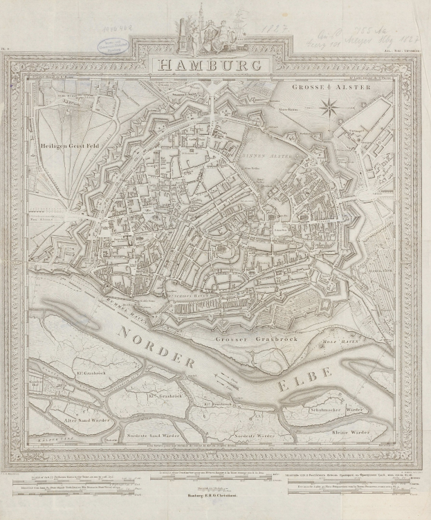Alte Karte von Hamburg, Deutschland, gedruckt auf Papier, zeigt Straßen und Sehenswürdigkeiten in einem klassischen Stil.