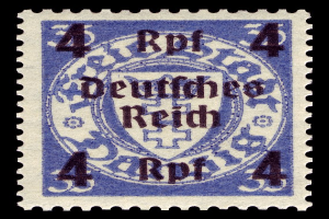 Blauer und weißer Stempel mit der Aufschrift "Deutsches Reich" auf schwarzem Hintergrund.