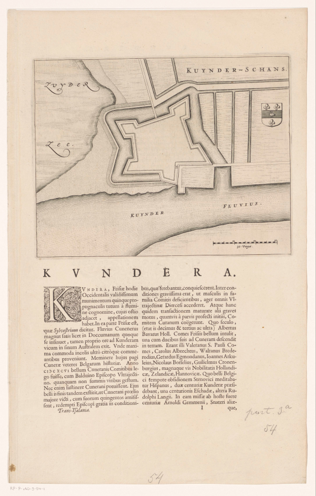 Ein detaillierter Stadtplan von Kvindera, Deutschland, auf Papier mit Straßen, Gebäuden und Sehenswürdigkeiten markiert und Text darauf geschrieben.