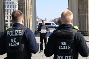 BPOL NRW: Störer festgenommen am Flughafen Köln/Bonn