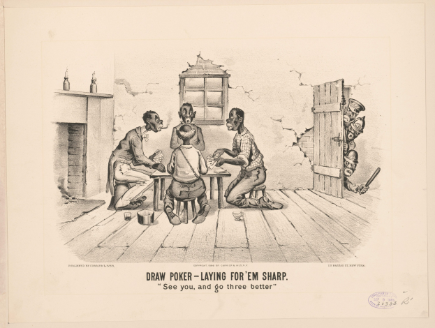 Gruppe von Menschen, die Poker an einem Tisch mit einer Wand, einem Fenster, einer Tür und diversen Gegenständen im Hintergrund spielen; Text unten lautet "Draw Poker - Laying for 'em Sharp".
